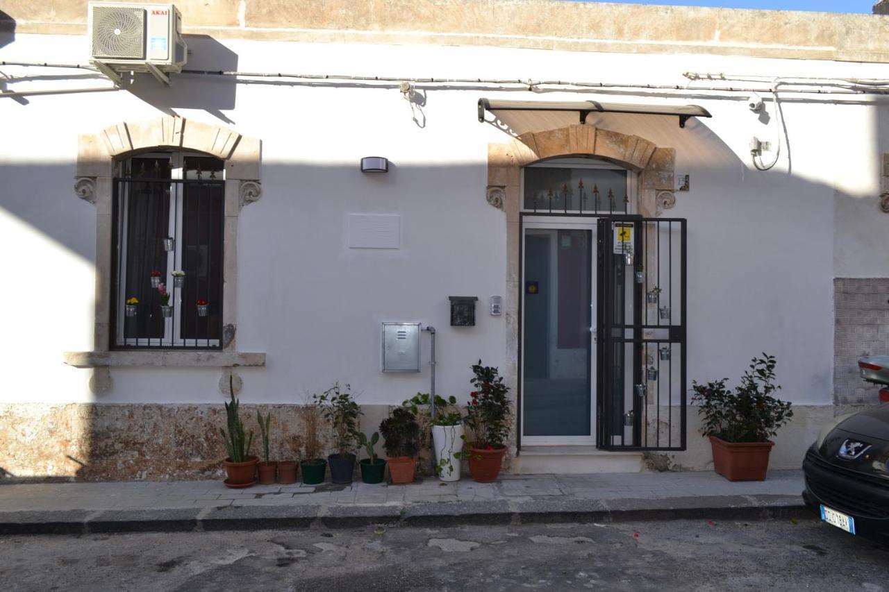 Regina Lucia Casa Vacanze Сиракуза Екстериор снимка
