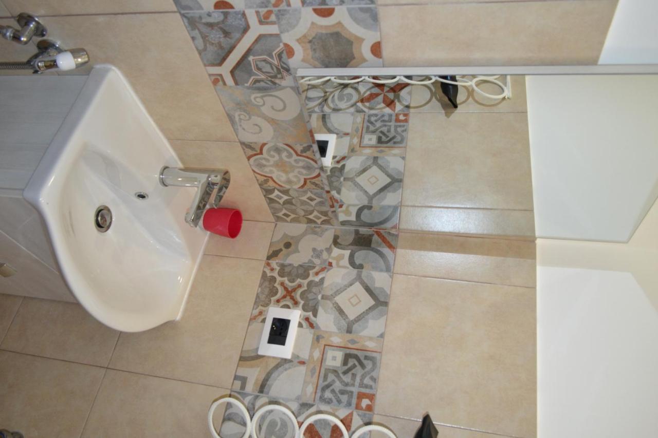 Regina Lucia Casa Vacanze Сиракуза Екстериор снимка